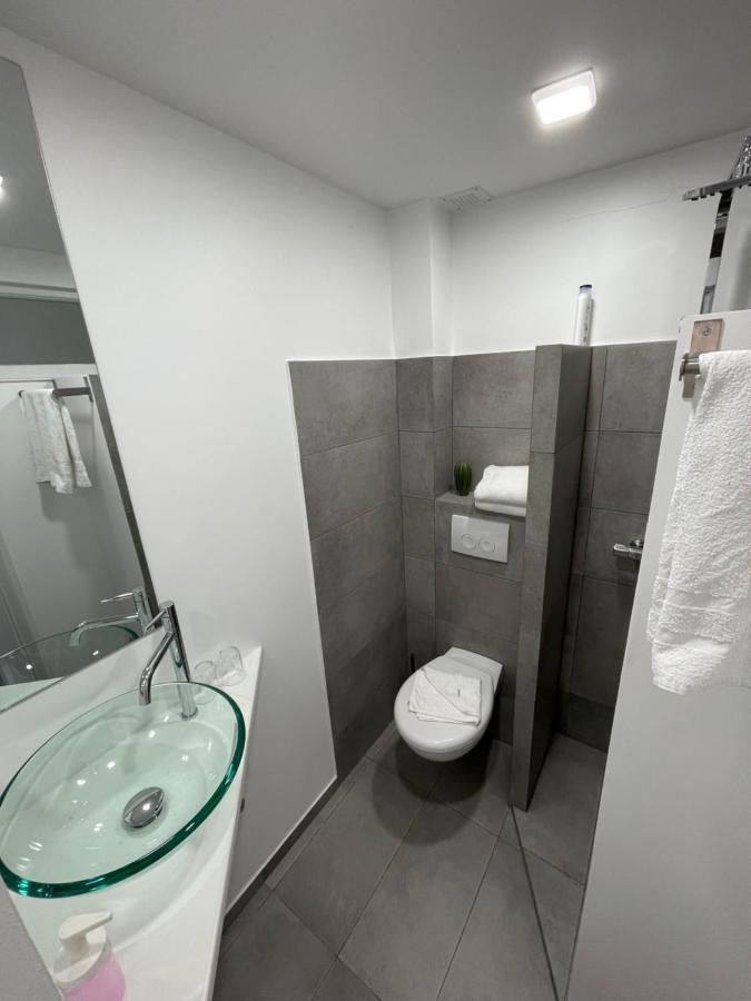 Liberty Hotel Koln Bagian luar foto
